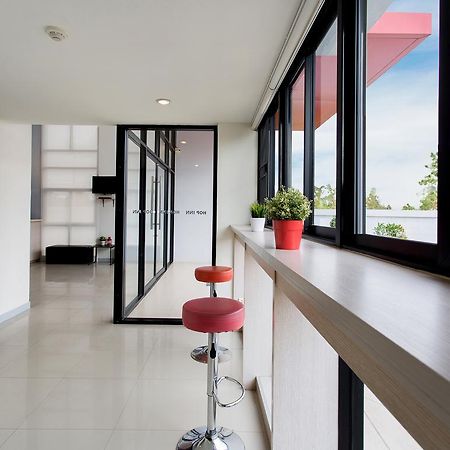 Hop Inn Khon Kaen Srichan Road Building A Экстерьер фото