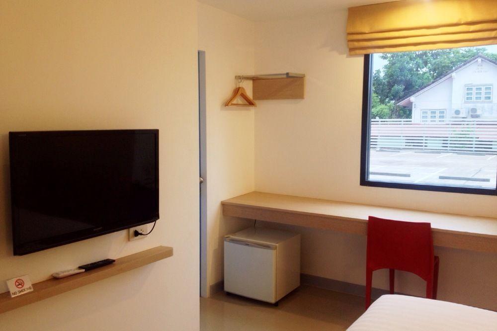 Hop Inn Khon Kaen Srichan Road Building A Экстерьер фото