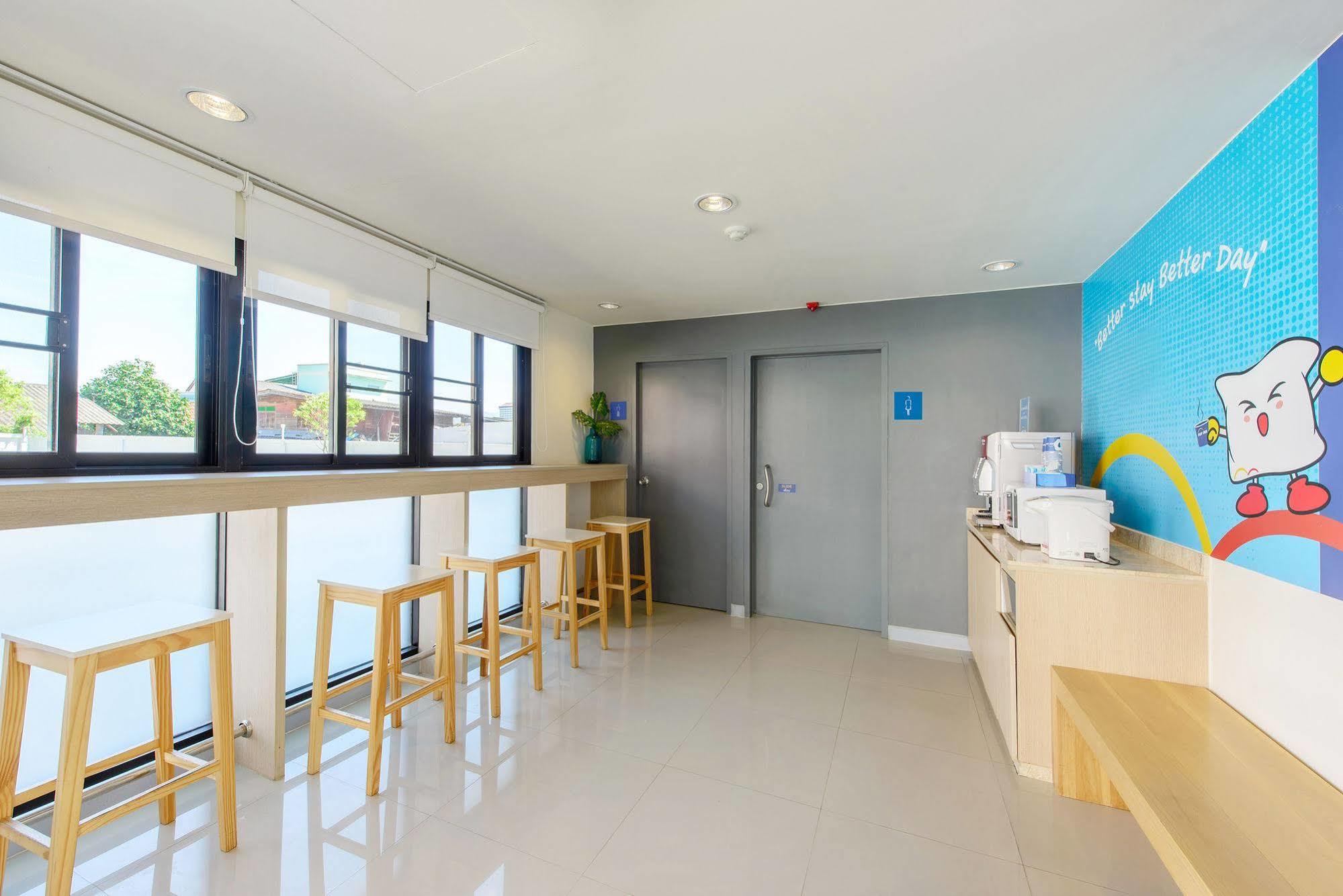 Hop Inn Khon Kaen Srichan Road Building A Экстерьер фото