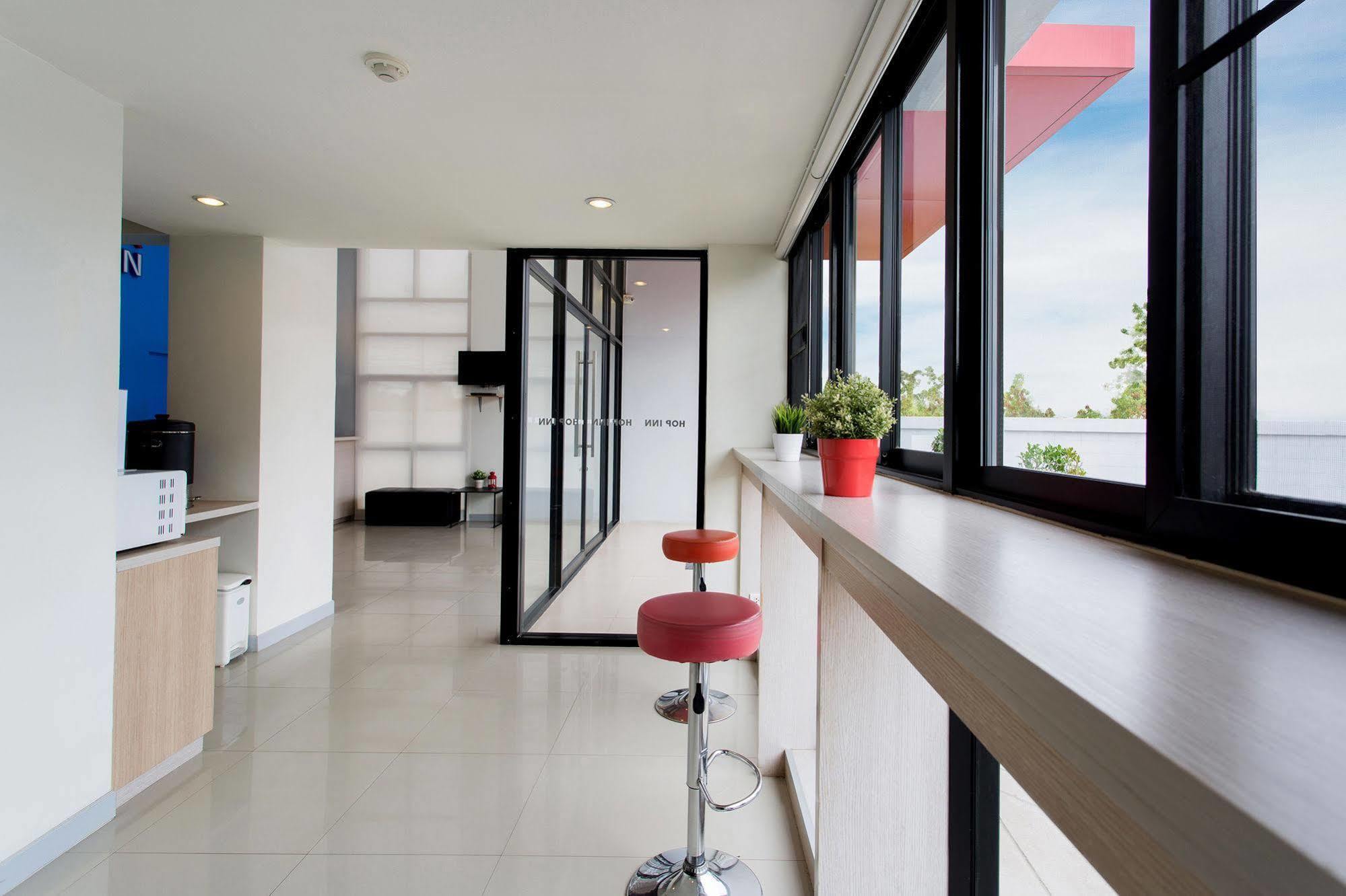 Hop Inn Khon Kaen Srichan Road Building A Экстерьер фото